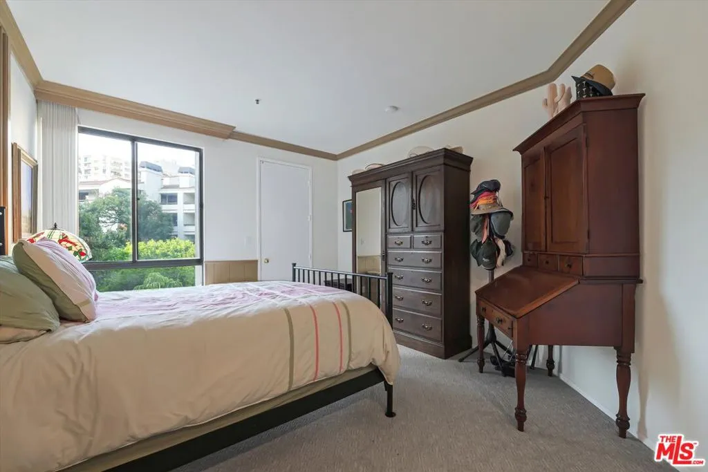 2131 Century Park Lane 203, Los Angeles, California 90067 home-pic-23
