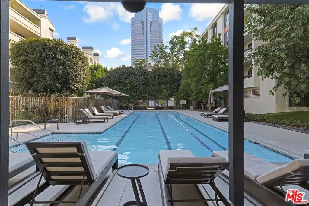 2131 Century Park Lane 203, Los Angeles, California 90067 home-pic-43