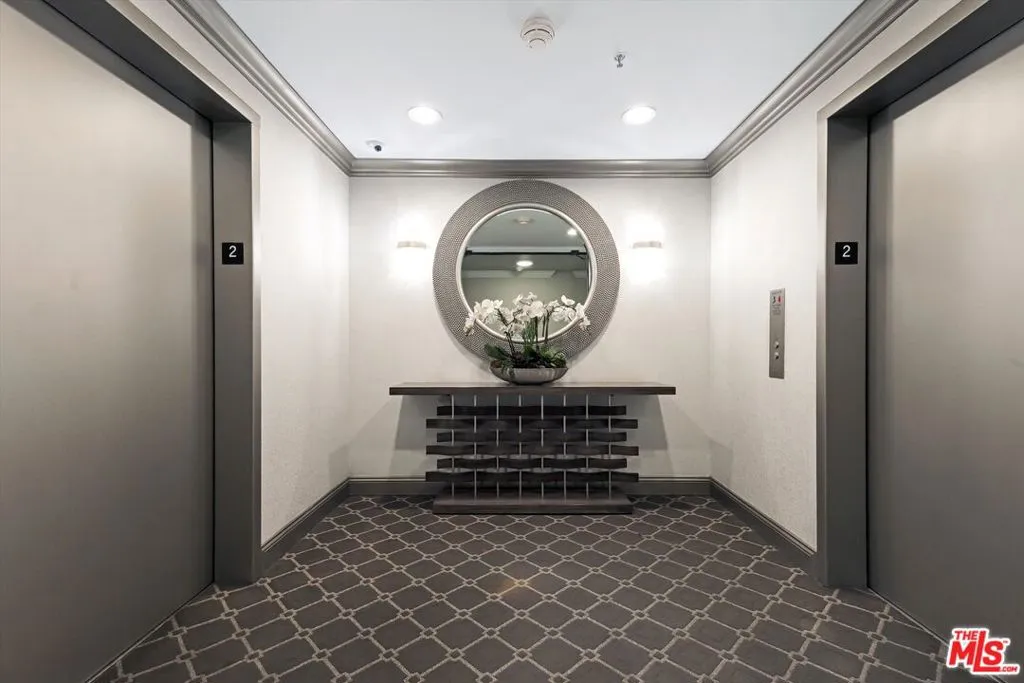 2131 Century Park Lane 203, Los Angeles, California 90067 home-pic-3