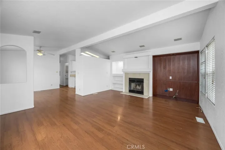 19127 Pioneer Boulevard 76, Artesia, California 90701