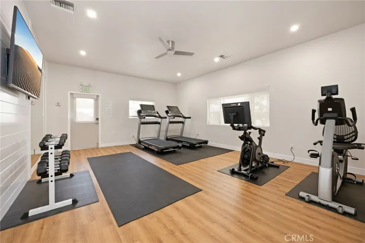 19127 Pioneer Boulevard 76, Artesia, California 90701