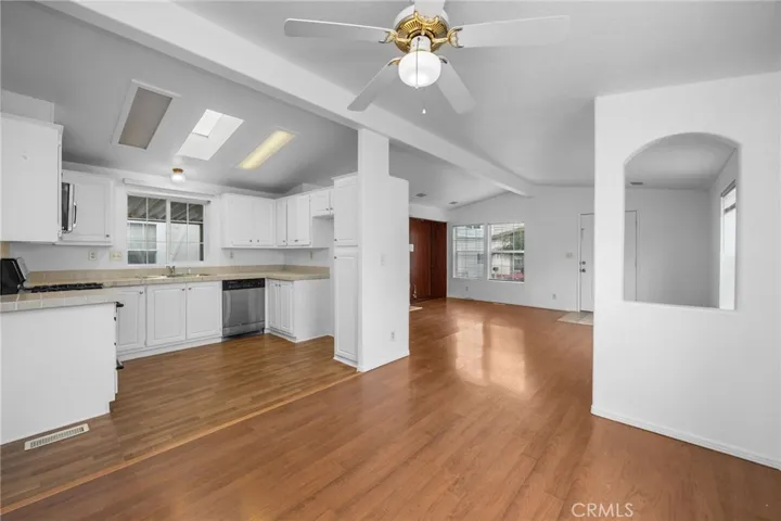 19127 Pioneer Boulevard 76, Artesia, California 90701