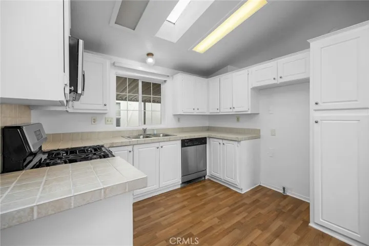 19127 Pioneer Boulevard 76, Artesia, California 90701