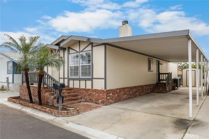 19127 Pioneer Boulevard 76, Artesia, California 90701