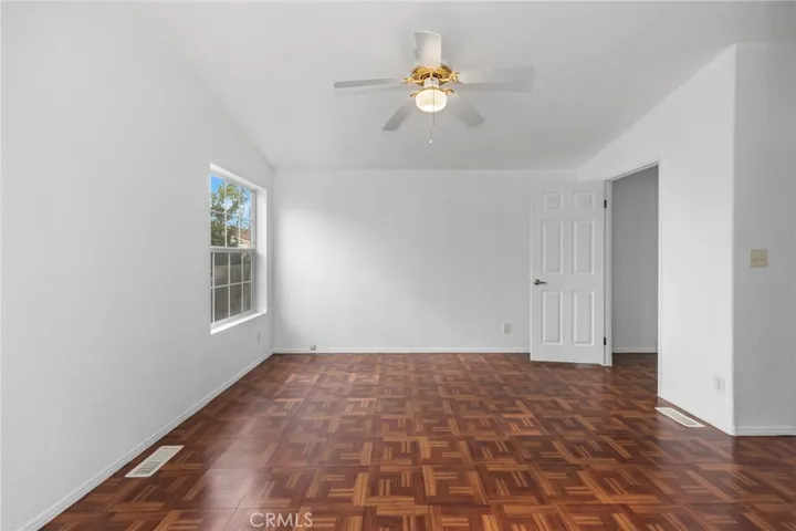 19127 Pioneer Boulevard 76, Artesia, California 90701