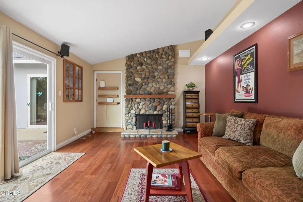 157 Lantana Street, Camarillo, California 93010 home-pic-18