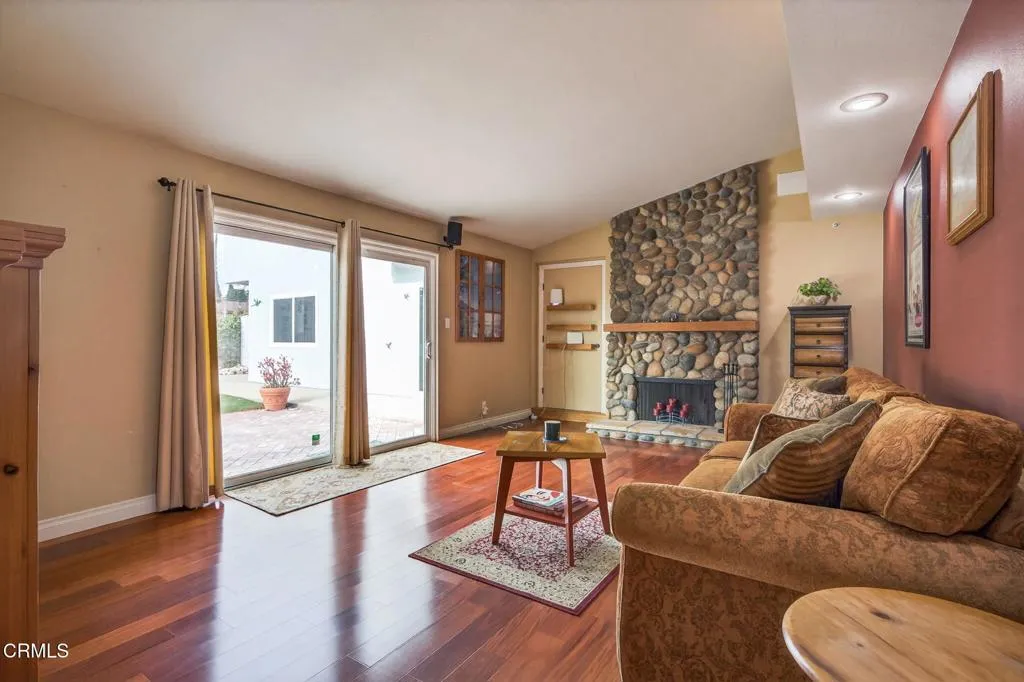157 Lantana Street, Camarillo, California 93010 home-pic-17