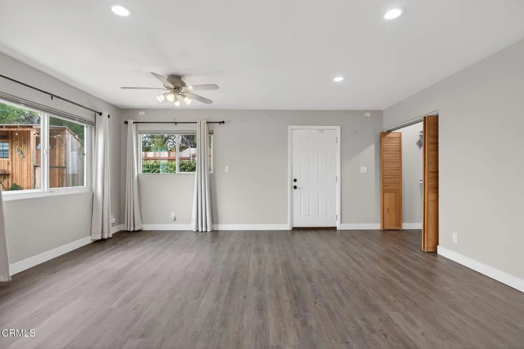 157 Lantana Street, Camarillo, California 93010 home-pic-34