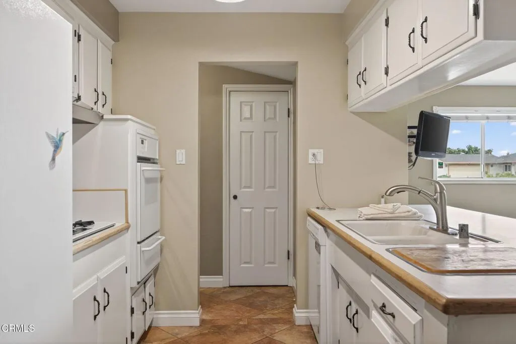 157 Lantana Street, Camarillo, California 93010 home-pic-13