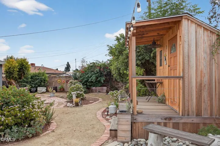 59-web-or-mls-UpmarketMedia-157 Lan-211