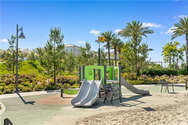 115 Hollow Tree, Irvine, California 92618