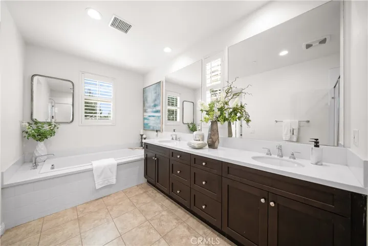 115 Hollow Tree, Irvine, California 92618