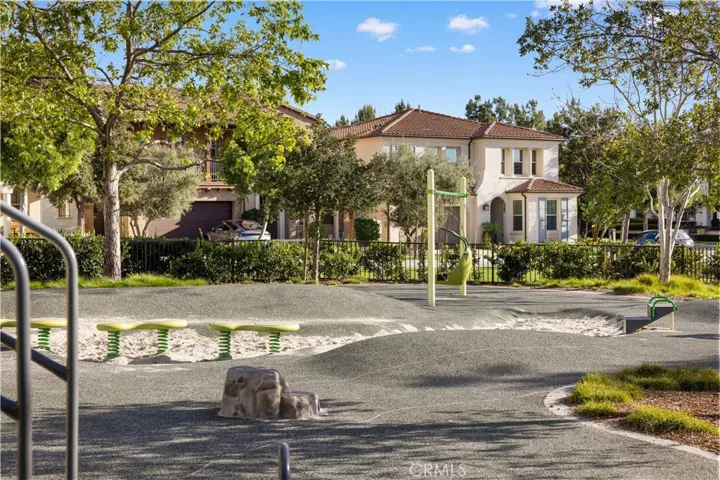 115 Hollow Tree, Irvine, California 92618