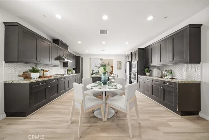 115 Hollow Tree, Irvine, California 92618