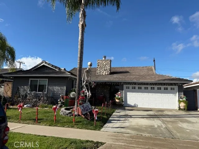 12571 W Hilton Street, Garden Grove, California 92840 home-pic-1
