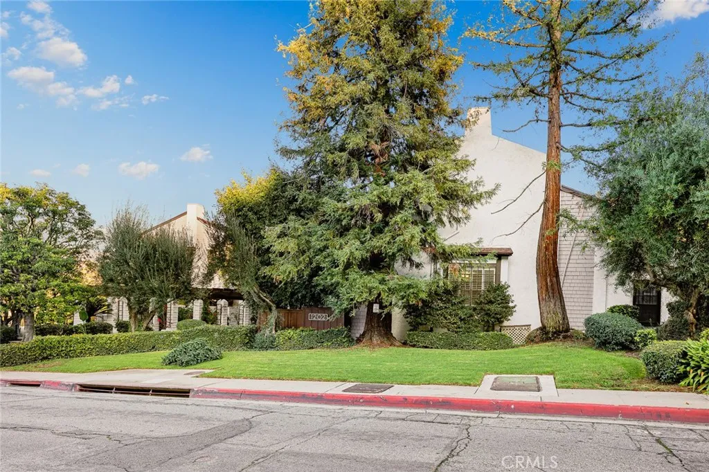 1202 Indiana, South Pasadena, California 91030 home-pic-1