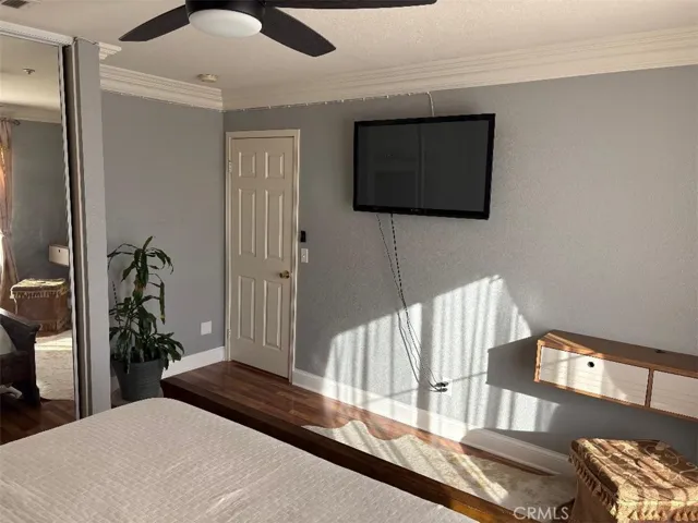 Upstairs Bedroom #3 Size  13'X13'