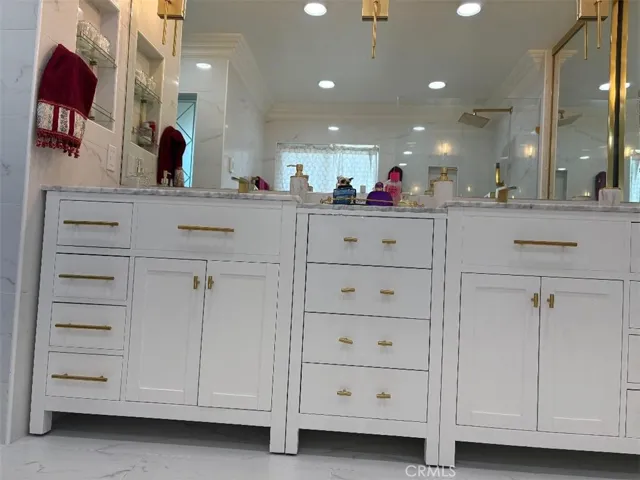 Main Restroom #1, Fully Remodeled, Heated Floors, Dual Shower Heads & Tub