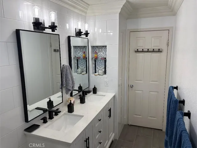 Upstairs Remodeled Hallway Restroom #2