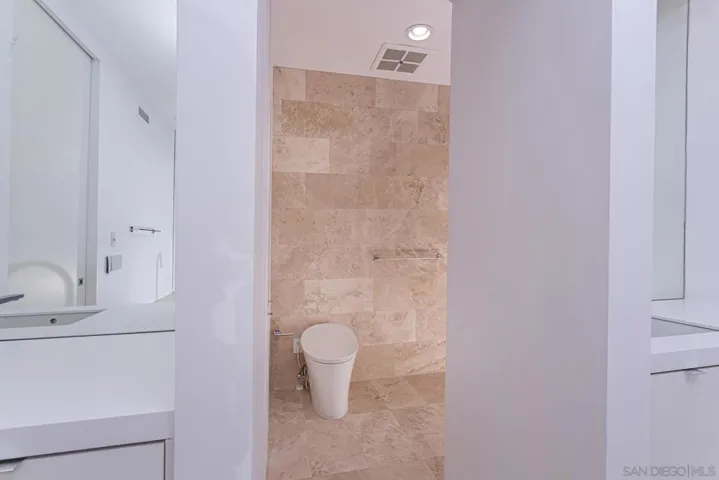 700 Front Street 501, San Diego, California 92101