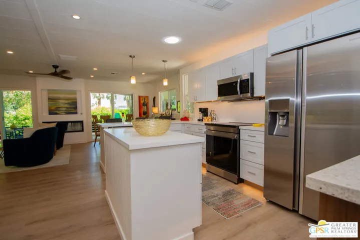 Stainless Appliances and High