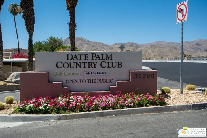 Entrance to your Resort Living