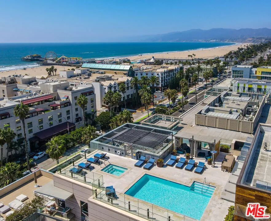 1755 Ocean Avenue 811, Santa Monica, California 90401 home-pic-22