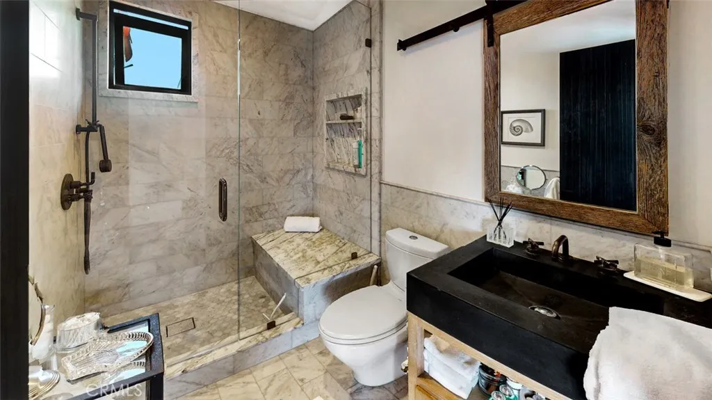 616 Narcissus 1/2, Corona Del Mar, California 92625 home-pic-12