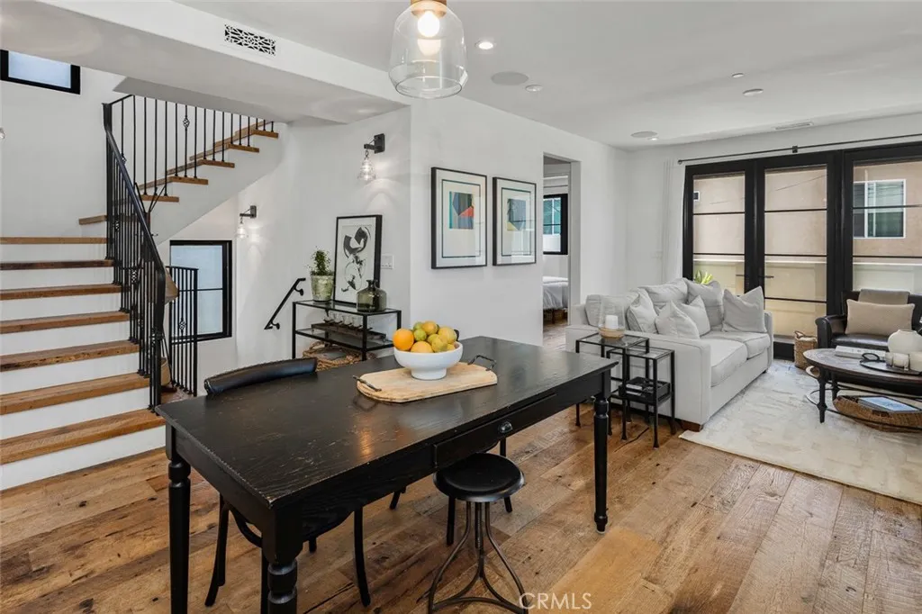 616 Narcissus 1/2, Corona Del Mar, California 92625 home-pic-4