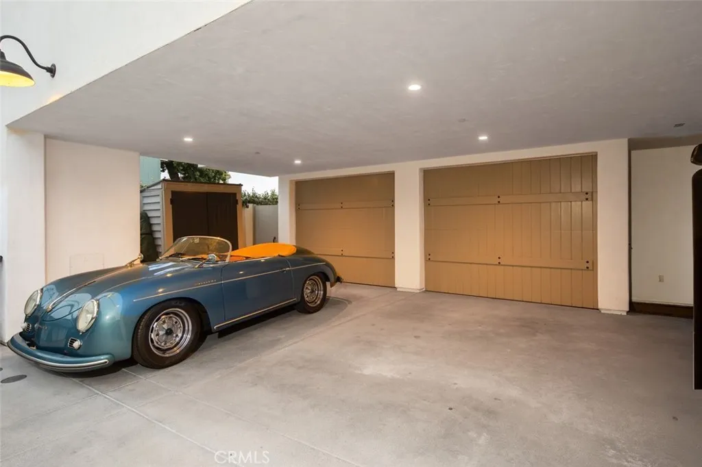 616 Narcissus 1/2, Corona Del Mar, California 92625 home-pic-16