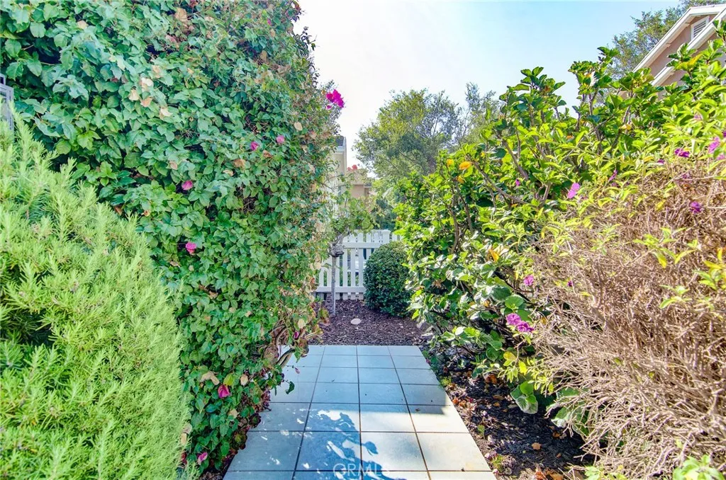 13069 Arborwalk, Tustin, California 92782 home-pic-6