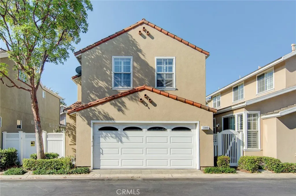 13069 Arborwalk, Tustin, California 92782 home-pic-9