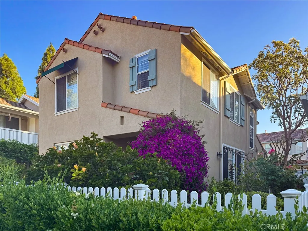 13069 Arborwalk, Tustin, California 92782 home-pic-2