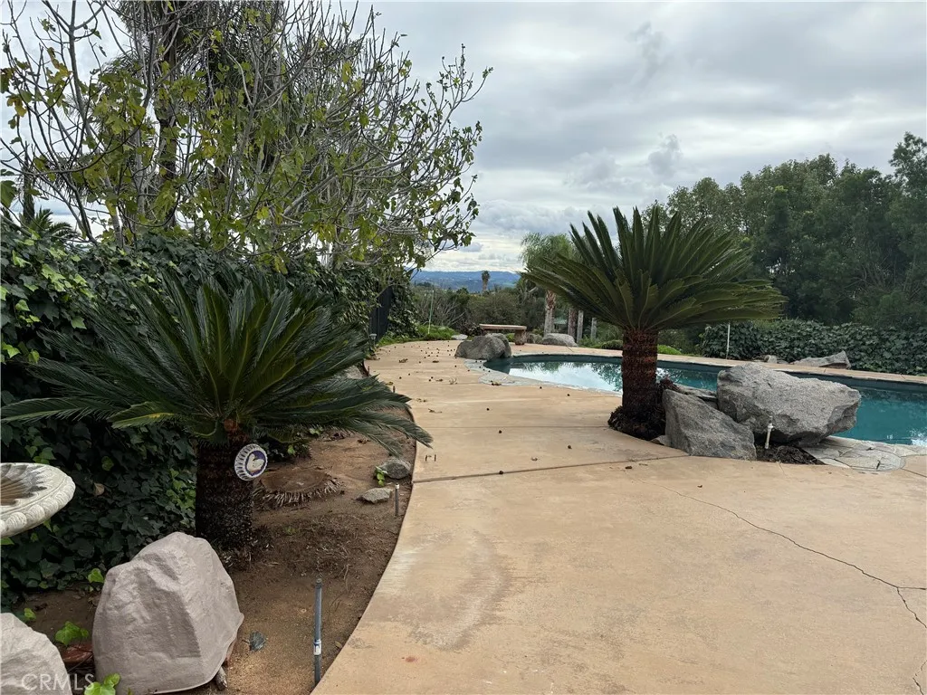 130 Orvil Way, Fallbrook, California 92028 home-pic-12
