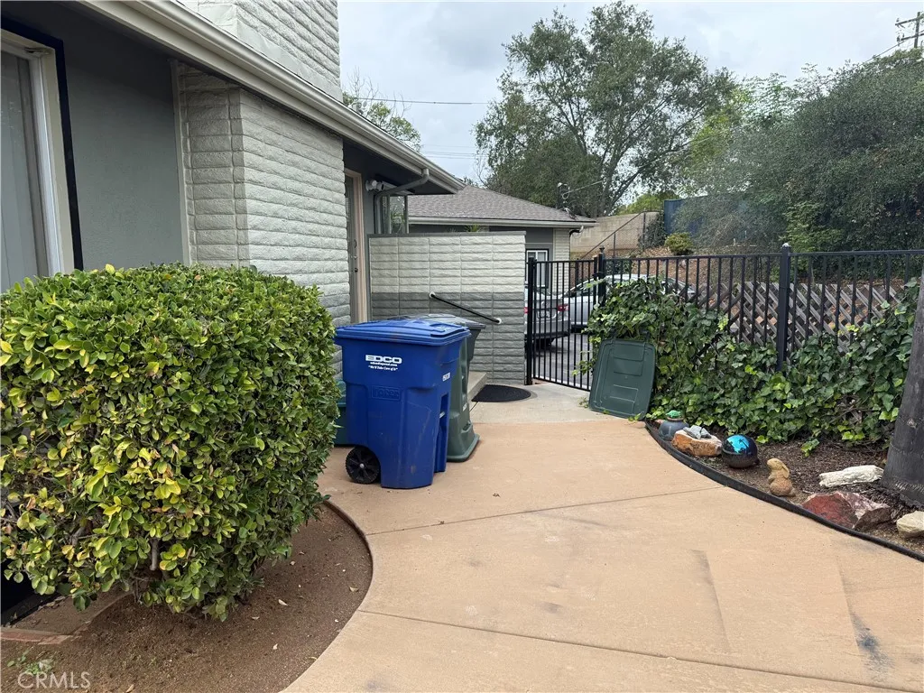 130 Orvil Way, Fallbrook, California 92028 home-pic-13
