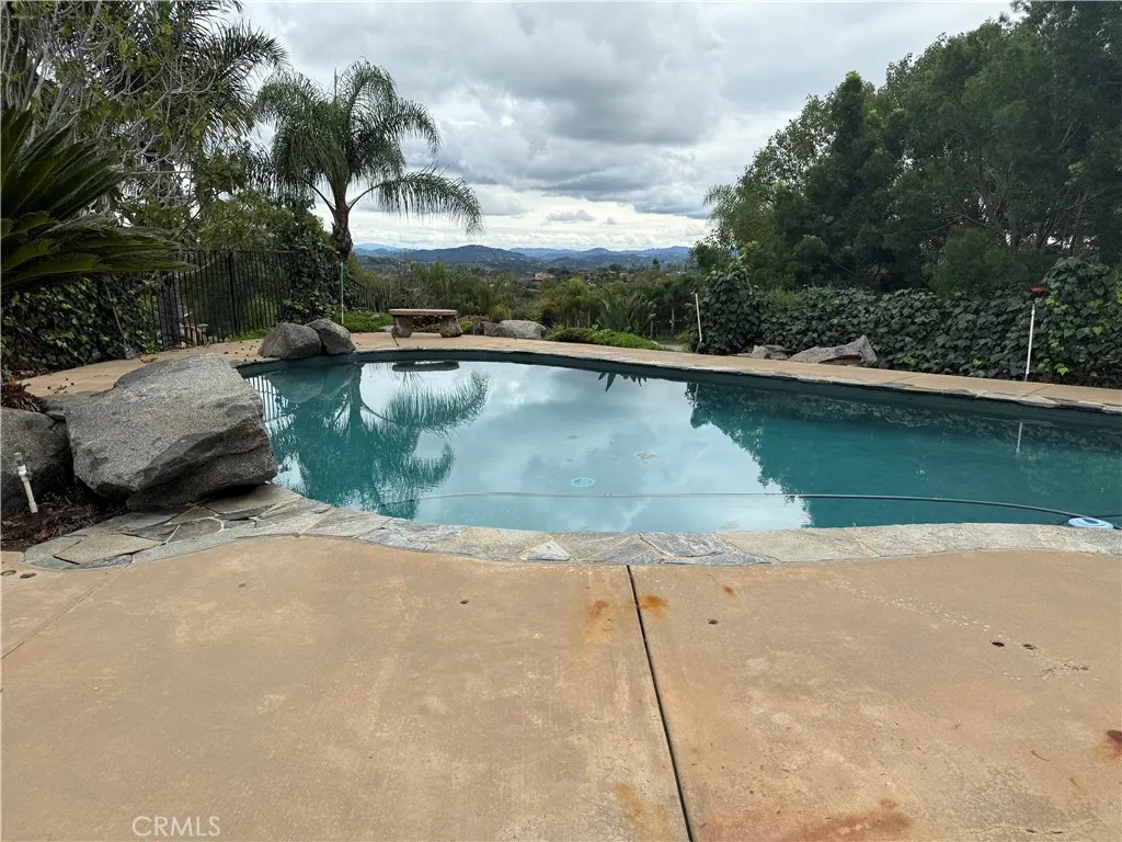130 Orvil Way, Fallbrook, California 92028 home-pic-7
