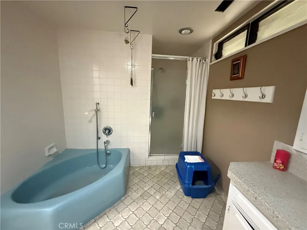 130 Orvil Way, Fallbrook, California 92028 home-pic-26