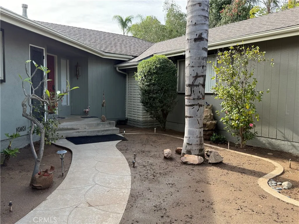130 Orvil Way, Fallbrook, California 92028 home-pic-3