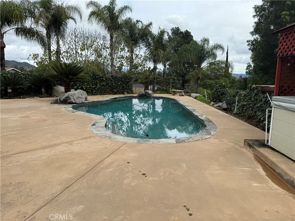 130 Orvil Way, Fallbrook, California 92028 home-pic-8
