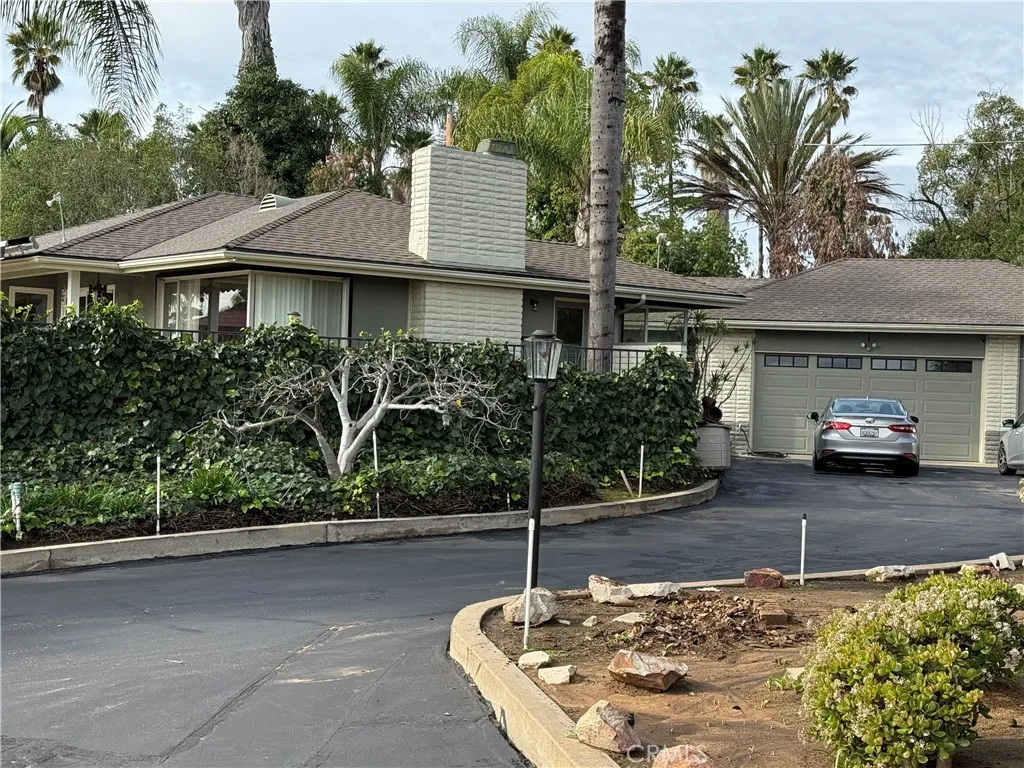 130 Orvil Way, Fallbrook, California 92028 home-pic-2
