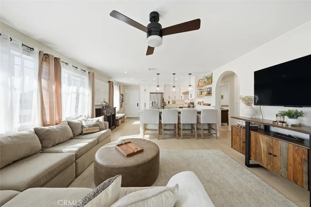 11851 Earlham, Orange, California 92869 home-pic-1