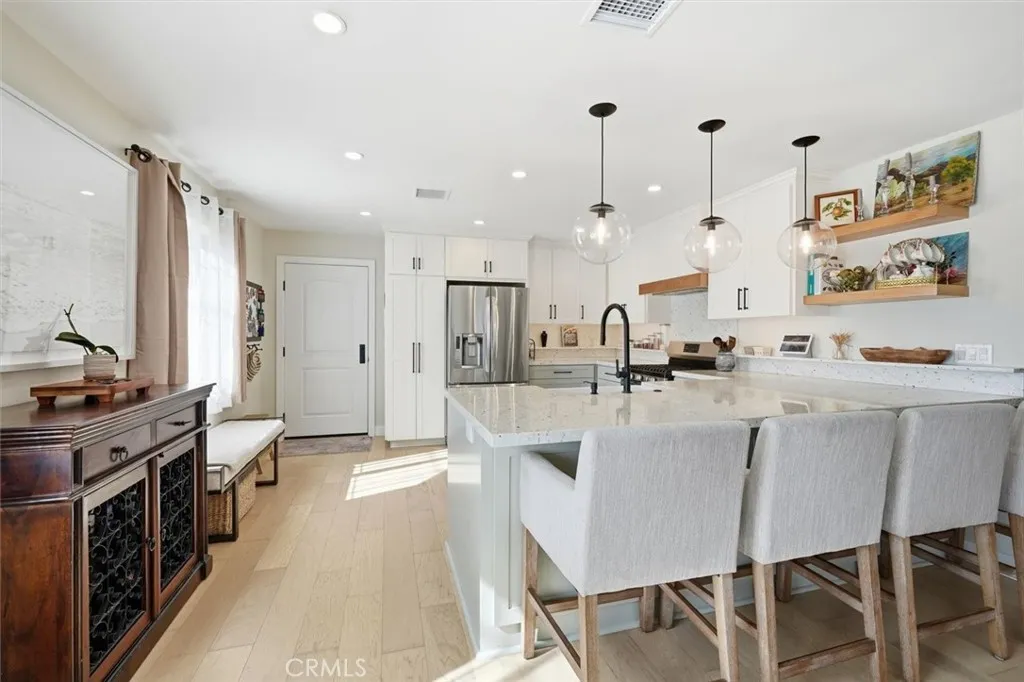 11851 Earlham, Orange, California 92869 home-pic-12