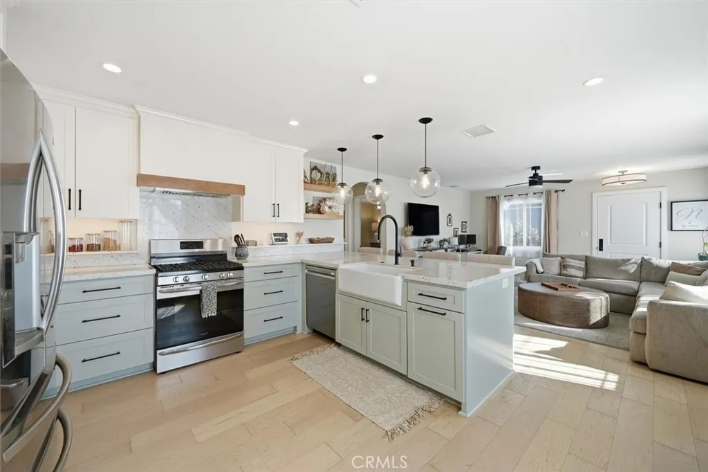 11851 Earlham, Orange, California 92869 home-pic-9