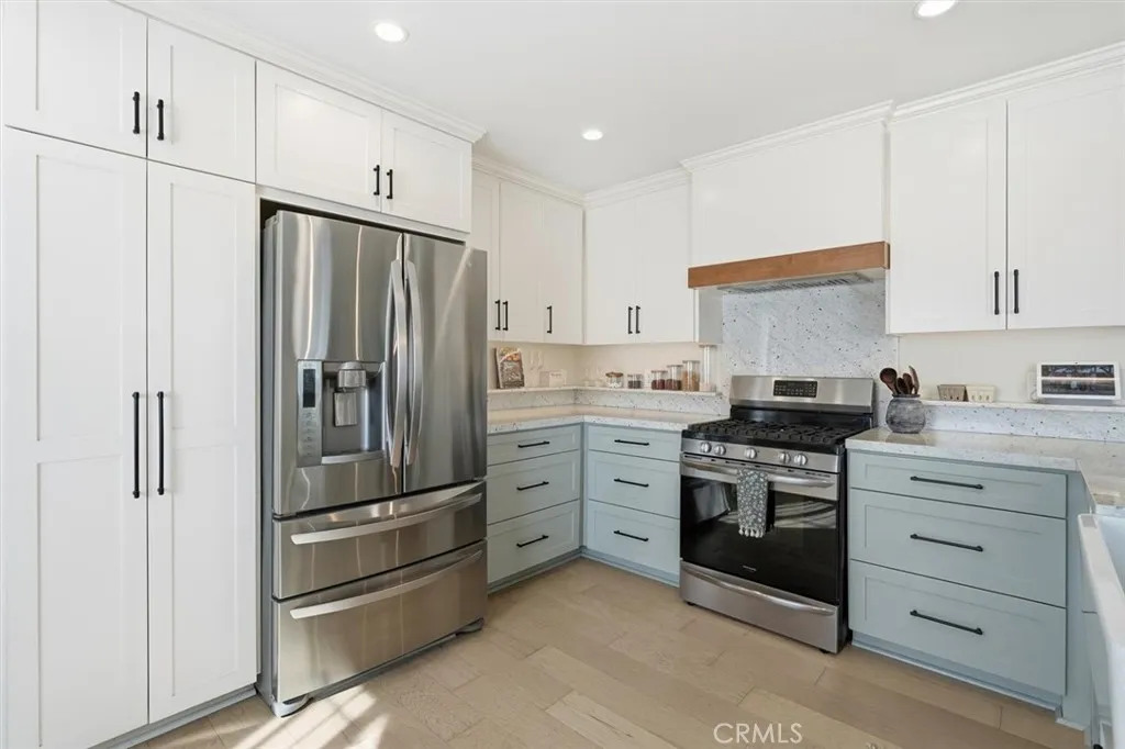 11851 Earlham, Orange, California 92869 home-pic-10