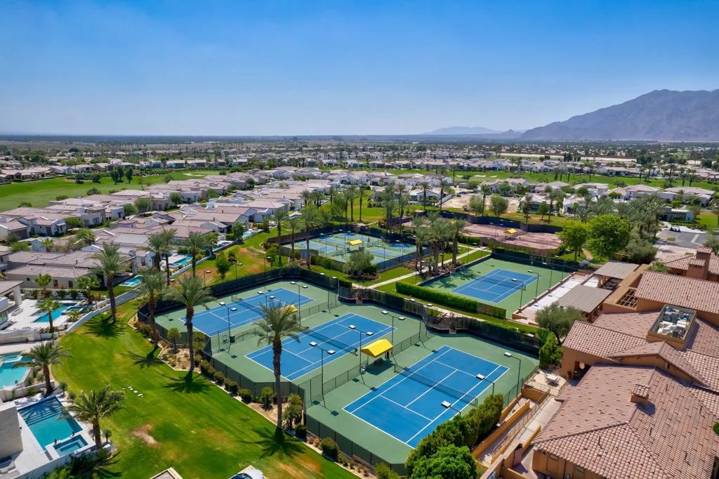 81722 Andalusia, La Quinta, California 92253 home-pic-59