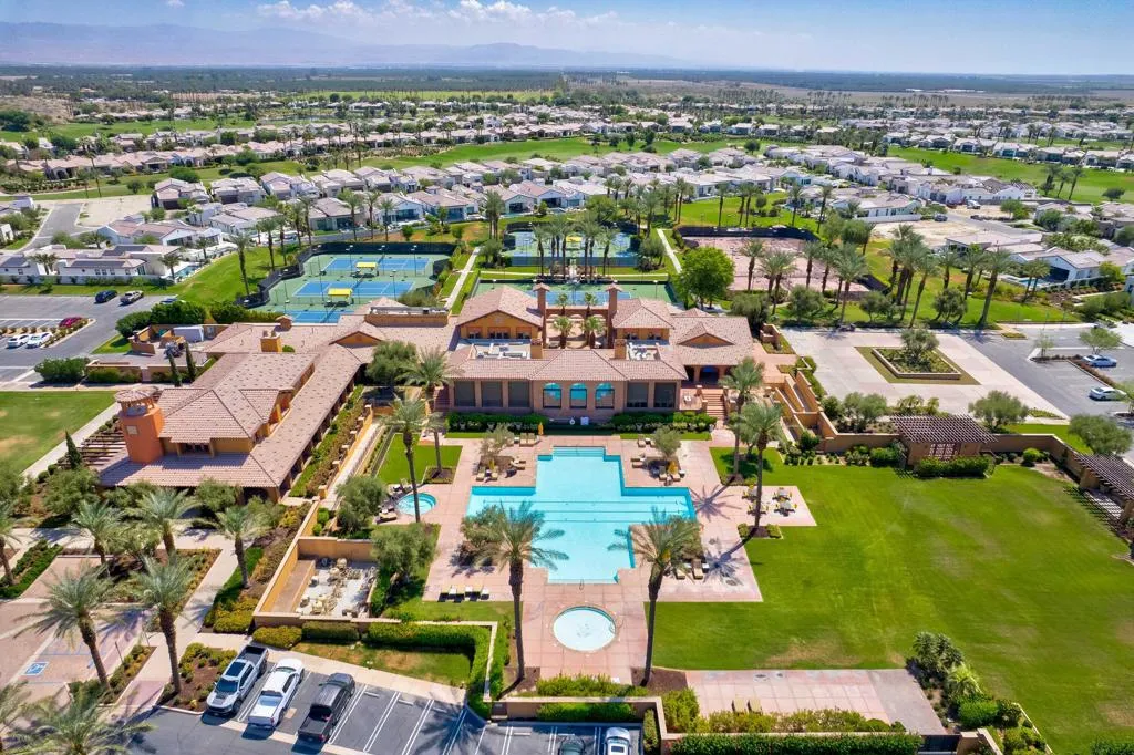 81722 Andalusia, La Quinta, California 92253 home-pic-56