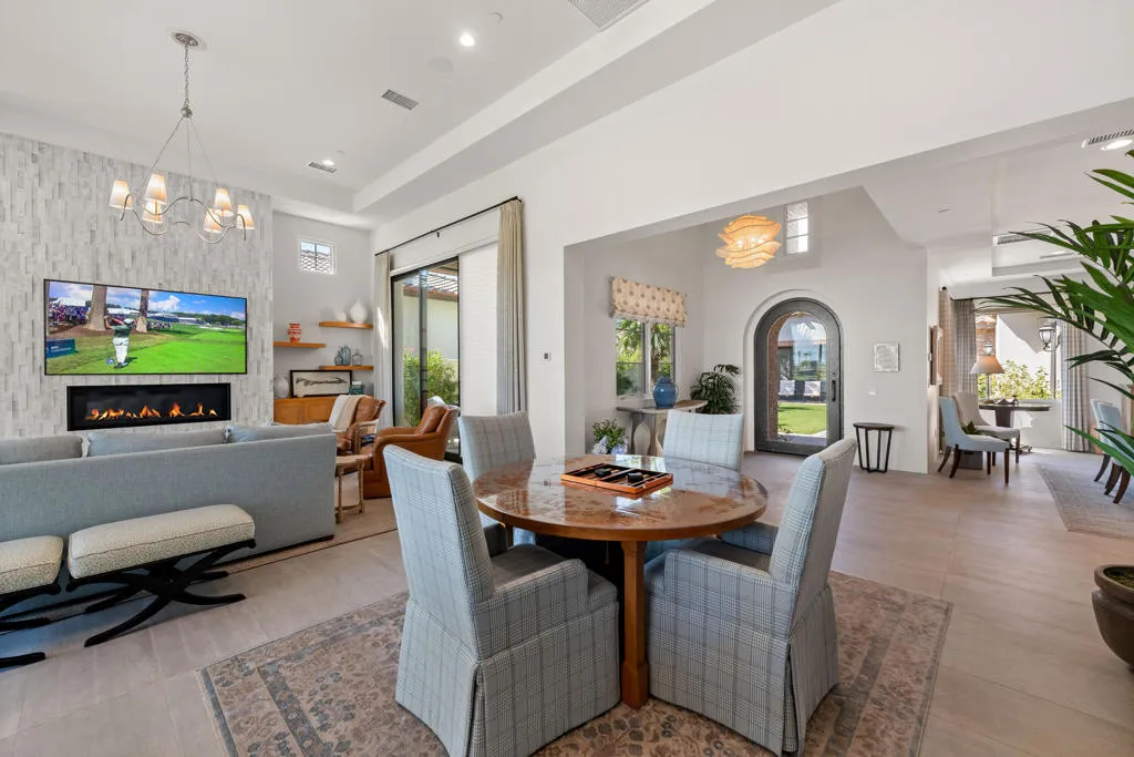 81722 Andalusia, La Quinta, California 92253 home-pic-16