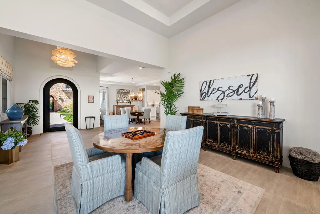 81722 Andalusia, La Quinta, California 92253 home-pic-14