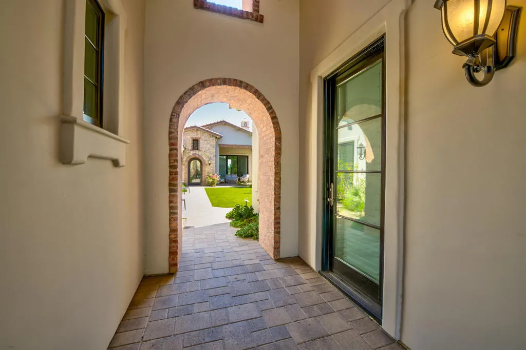 81722 Andalusia, La Quinta, California 92253 home-pic-3