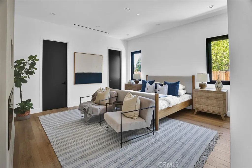 6010 Lasaine Avenue, Encino, California 91316 home-pic-17